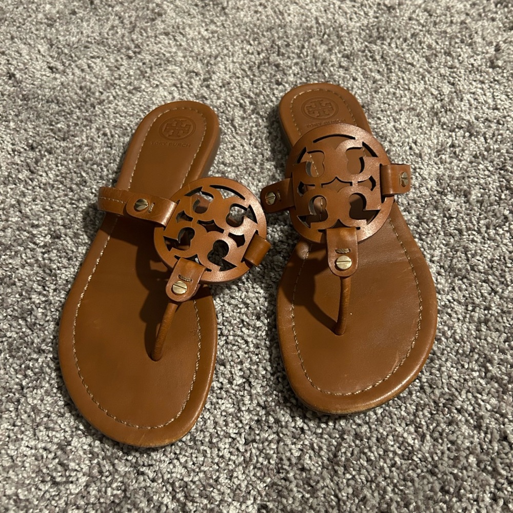 Tory burch sandals